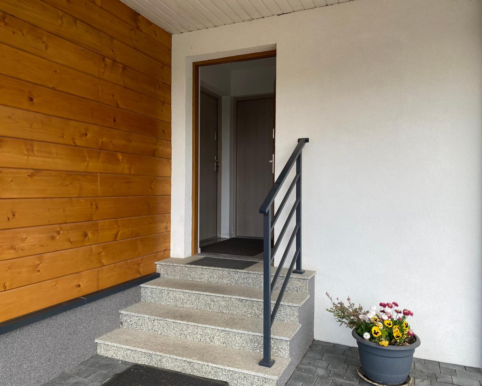 Apartamenty Fredry Lesko Extérieur photo